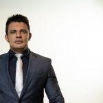 Algoritmos moldam consumo e opiniões: como se proteger?