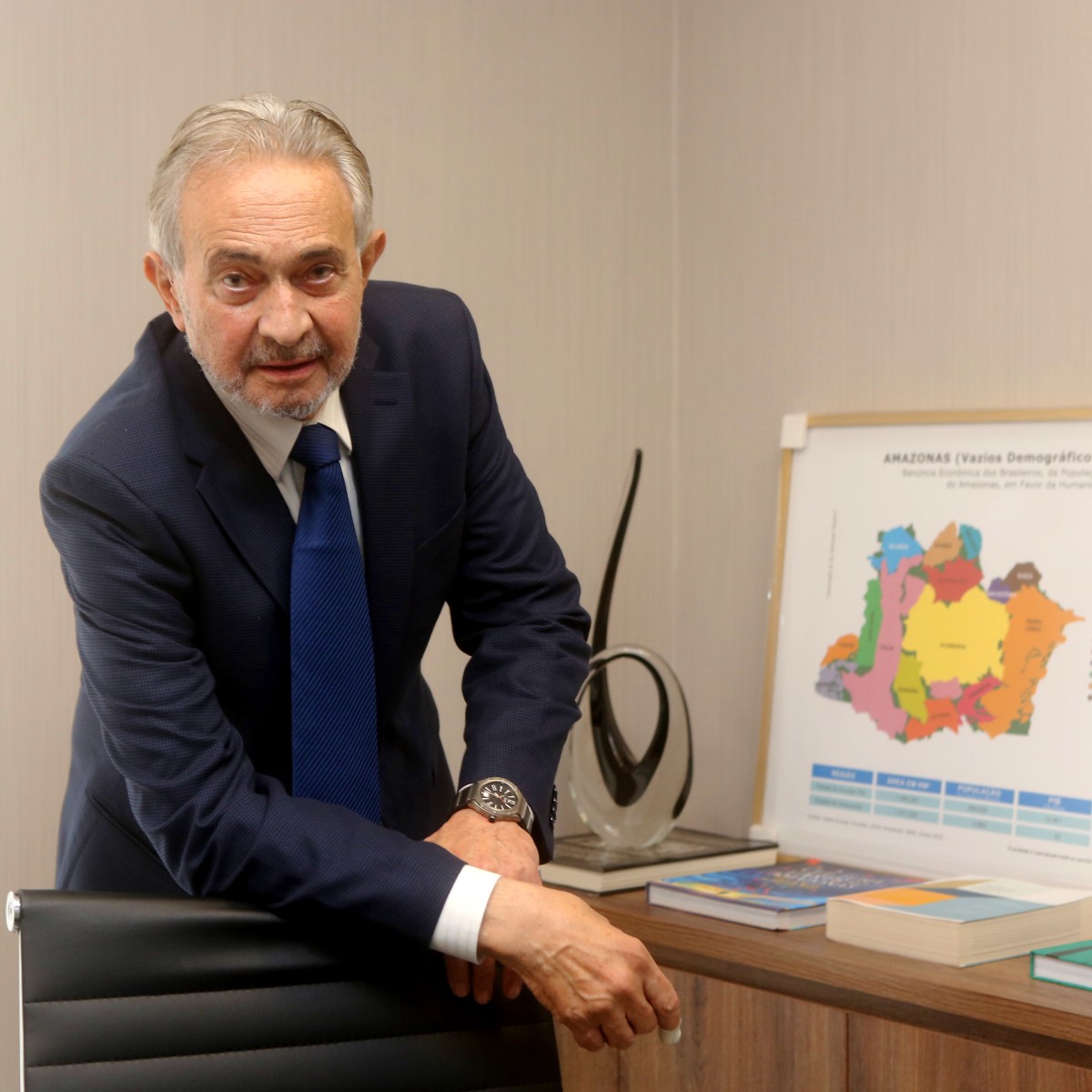 Austeridade fiscal é 'caminho obrigatório' para ordem e progresso?