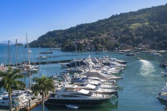 Azimut Yachts reforça assistência técnica para verão 2025/2026