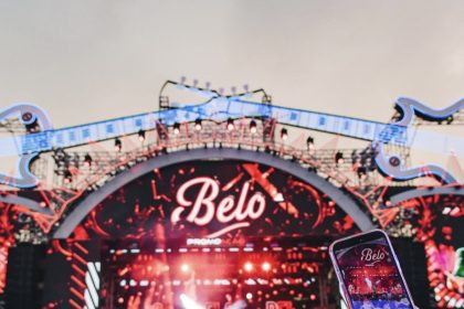 Belo em Alto Mar celebra pagode e trajetória do cantor em cruzeiro