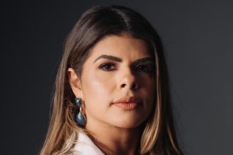 Calor de dezembro alerta sobre insuficiência venosa no Brasil