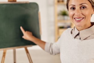 Educação: setor promissor para investir em 2026