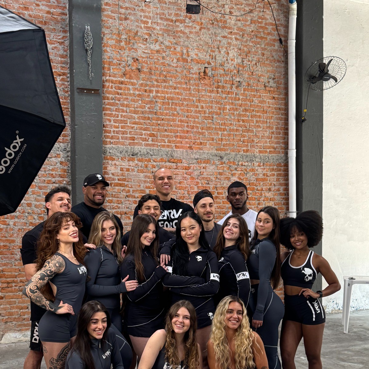 Geração Z redefine fitness: foco, bem-estar e Dark Lab