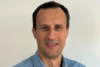 IA avança em postos de combustível, otimizando gestão e segurança