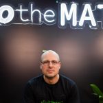 IA corporativa: relatório da OpenAI expõe salto global, analisa MATH