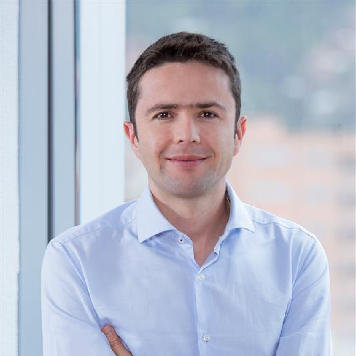 IA deixa de ser promessa e vira espinha dorsal digital em 2026