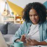 Inglês impulsiona carreiras: pesquisa revela metas para 2026