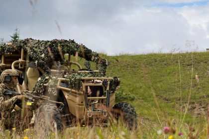 Marinha Real adota drone T-150 para operações de linha de frente