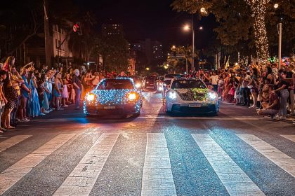 Porsche Bamaq Ilumina Carreata de Natal em BH com 911 Personalizados