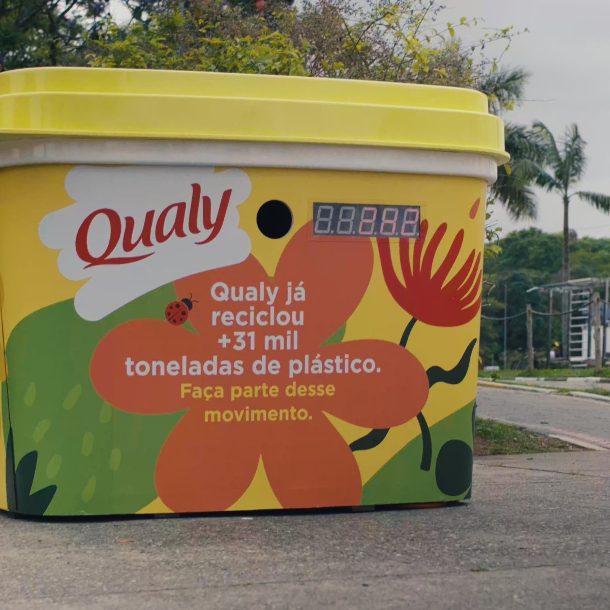 Qualy instala pote gigante para coleta de embalagens no Villa-Lobos