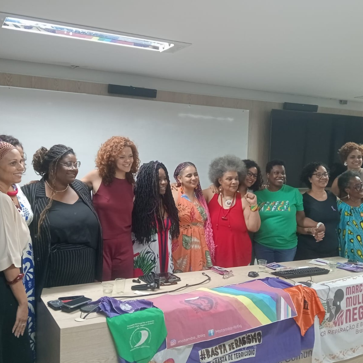 Rede de Jornalistas Pretos lança manual de proteção digital