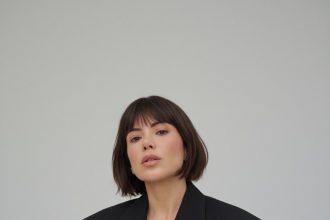 Redpill e misoginia: impacto nos direitos das mulheres 40+