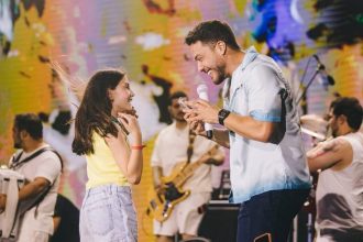 Réveillon em Alto-Mar: shows de Bell Marques e Safadão agitam a noite