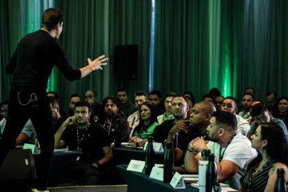 Ricardo Nunes lidera Grupo R1 em meio à reestruturação empresarial