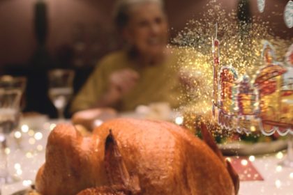 Sadia reforça tradições natalinas e magia entre gerações em campanha