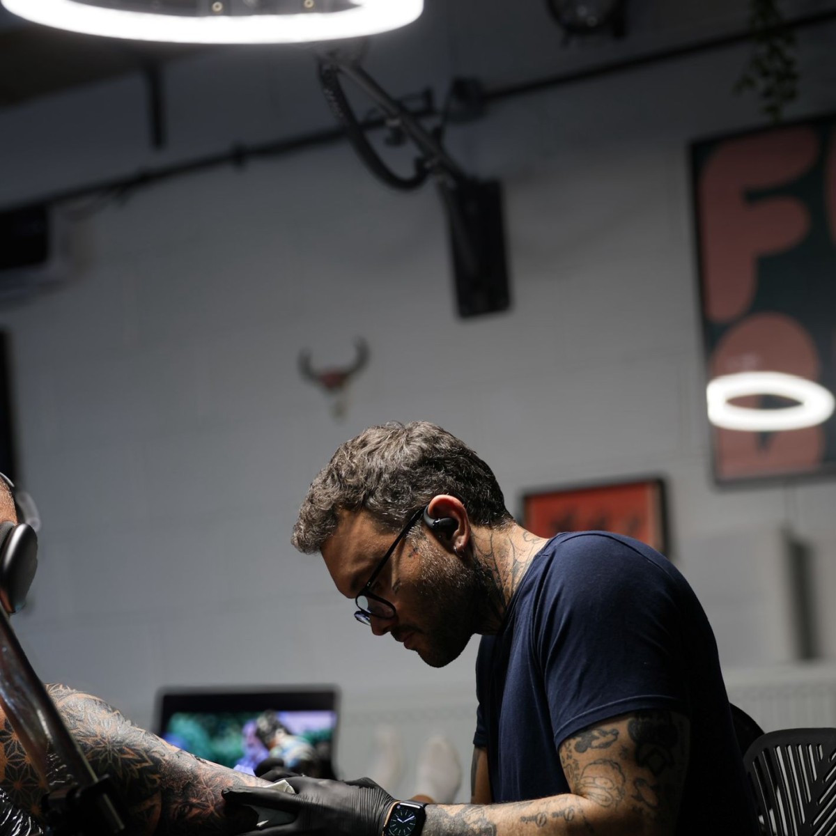 Tecnologia e tatuagem: como softwares otimizam a criação artística