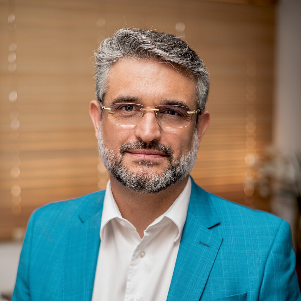 Vacinação e combate à desinformação: o papel dos especialistas