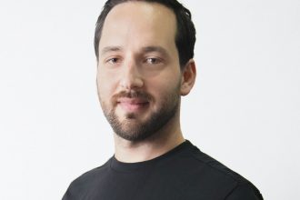 Yalo impulsiona transformação digital e supera US$ 4 bi via WhatsApp