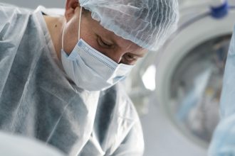 Anestech lança painel de dados para gestão da prática anestésica