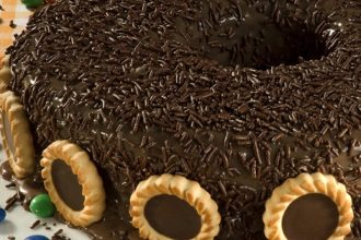 Brigadeirão com Biscoito: receita fácil e saborosa para o fim de semana