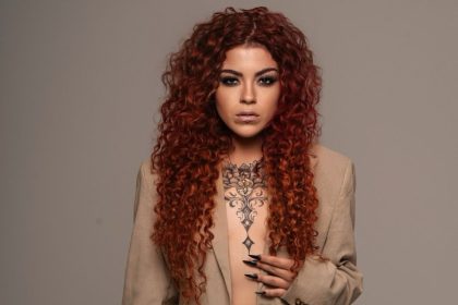 Gaia transforma dor em música pop com 'CAOS'