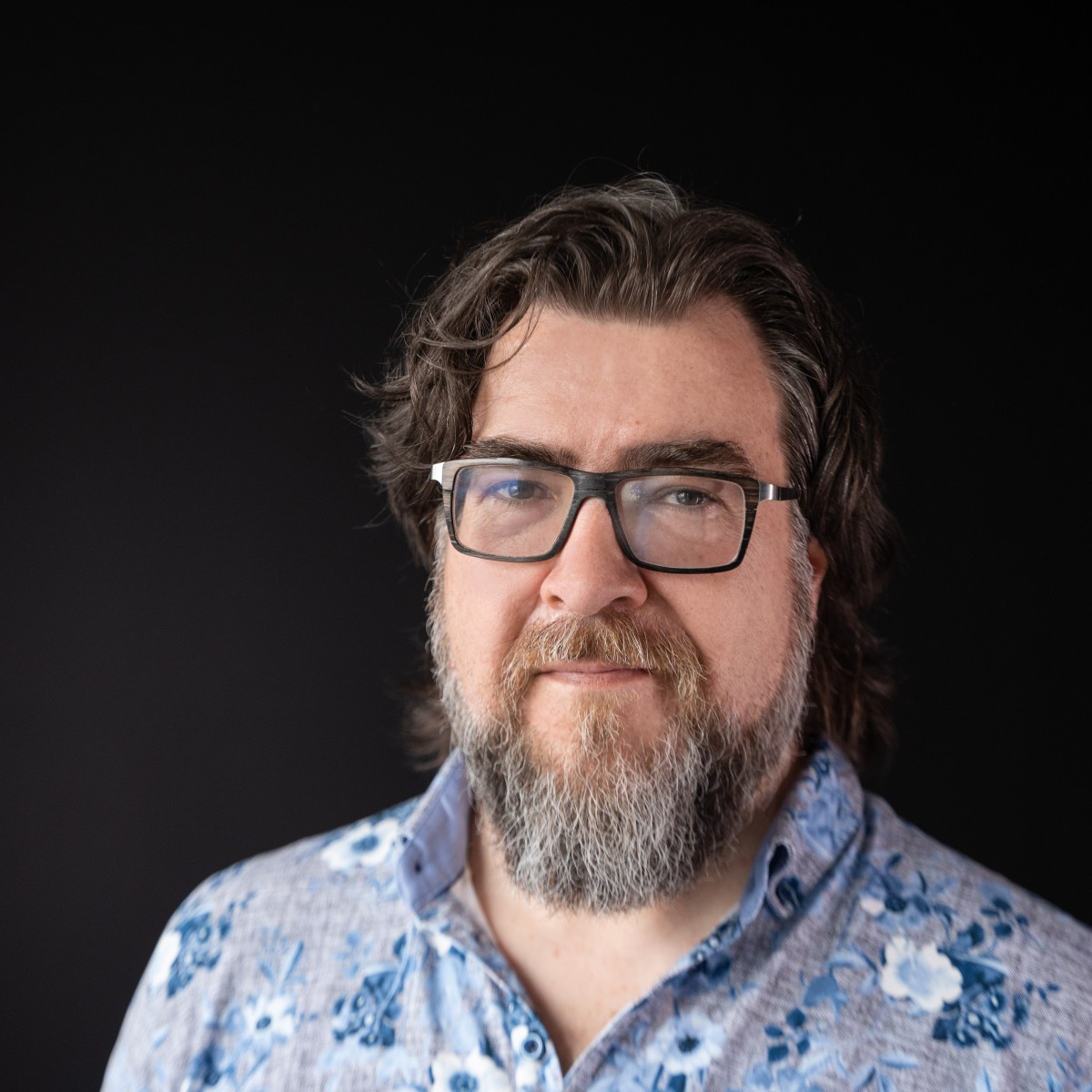 Golpe do silêncio: ligações mudas clonam voz para fraudes