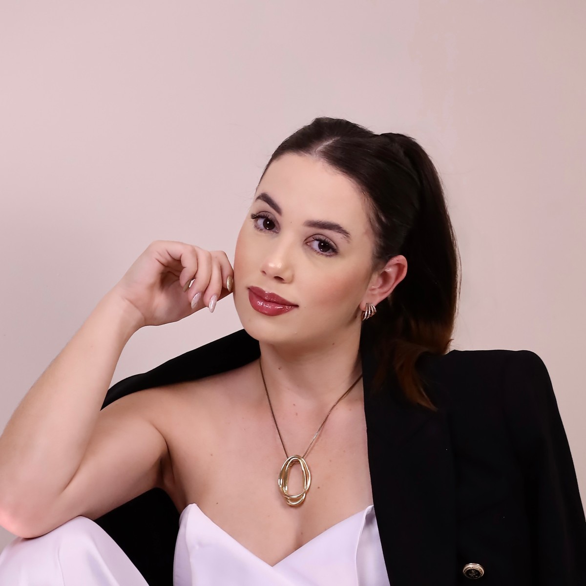 Lash artists elevam receita com correção do olhar em 2026