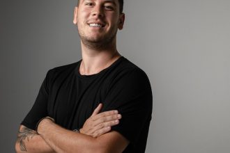 Liderar do zero: os desafios de construir e escalar uma empresa