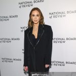 Louboutin: Celebridades como Emily Blunt e Tyler James Williams apostam na grife