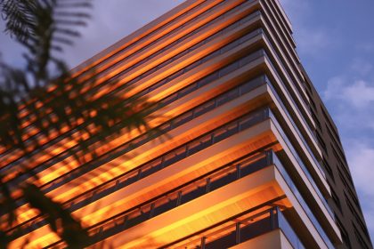 Plaenge avança no ranking Valor 1000 com 93 obras simultâneas