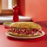 Sanduíche de mortadela: Perdigão homenageia SP com releituras