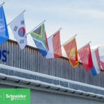 Schneider Electric impulsiona tecnologia de energia em Davos