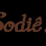 Sodiê Doces lança bolos premium e bebidas Red Bull zero açúcar