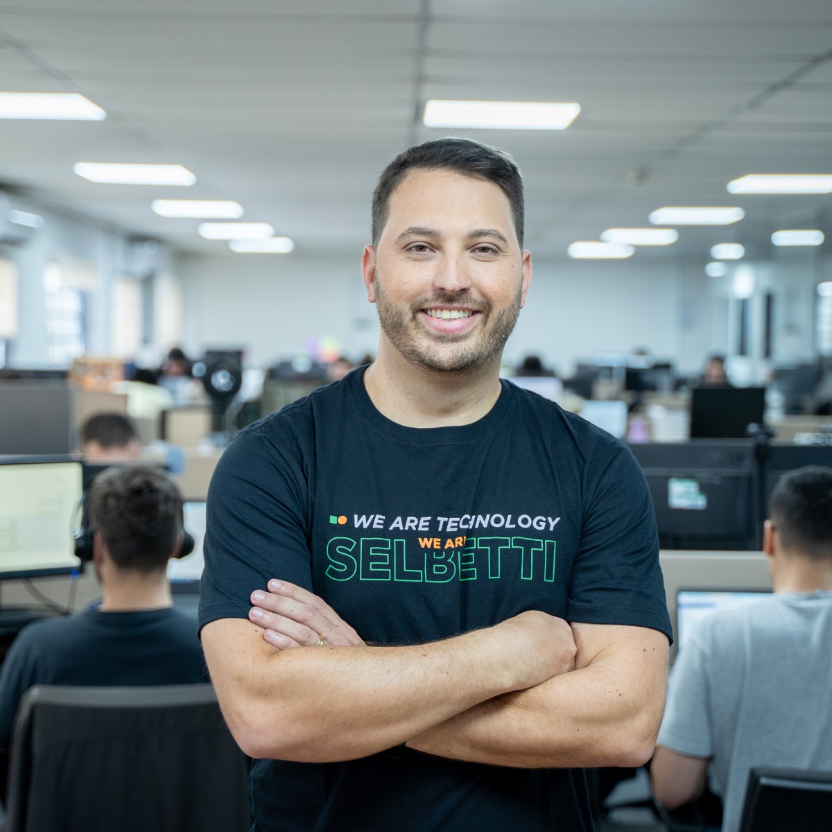 Tecnologia acelera Brasil em 2026: IA, automação e cibersegurança