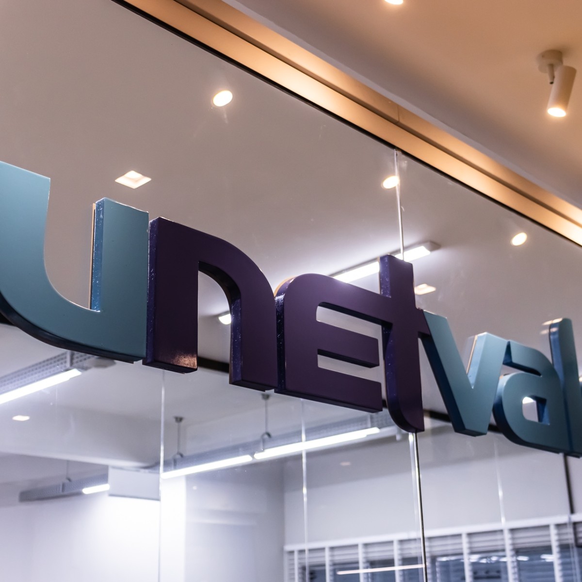 Unetvale expande internet para Navegantes com fibra e TV