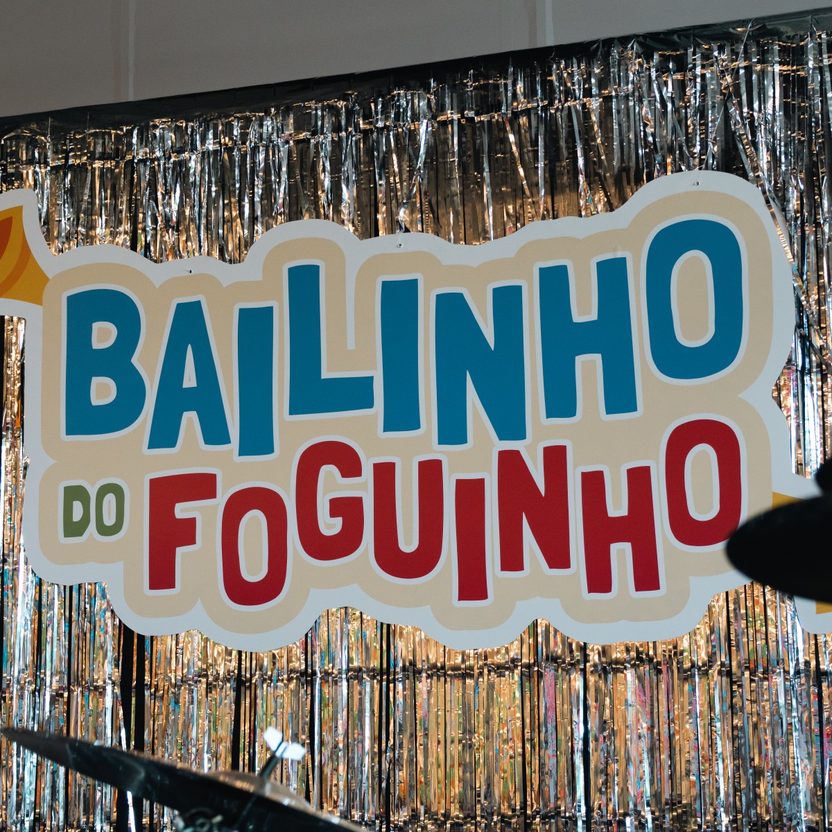 Bailinho de Carnaval gratuito agita Botafogo Praia Shopping