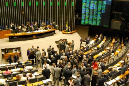 Câmara acelera projeto sobre quebra de patente do Mounjaro