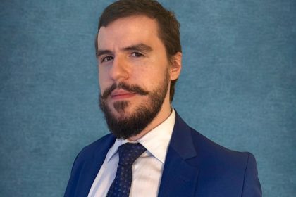 Câmbio volátil pressiona estratégias de empresas em 2026