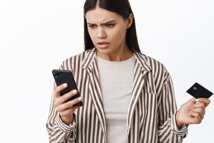 Carnaval 2026: tentativas de fraude online disparam, alerta Signifyd