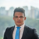 Comprou por impulso em live? Veja como a lei protege seu direito