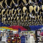 Condor antecipa Páscoa com foco na experiência do cliente nas lojas