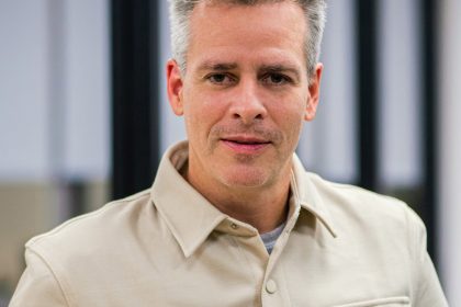 Estratégias para empresas se destacarem na era da automação e IA