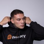 Ex-fisiculturista fatura milhões na Privacy e abandona treinos