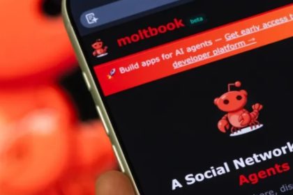 Falha em rede de IAs expõe credenciais e alerta sobre segurança