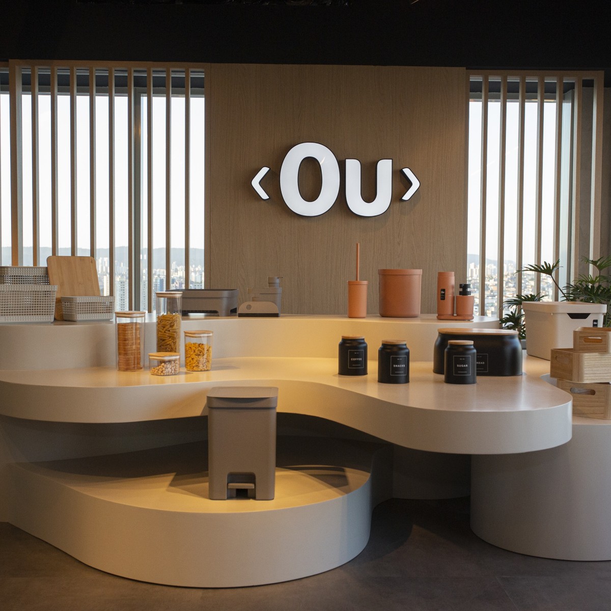 Ou expande atuação e participa de seis feiras no 1º semestre de 2026