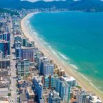 Penha espera 500 mil turistas no verão e impulsiona setor hoteleiro